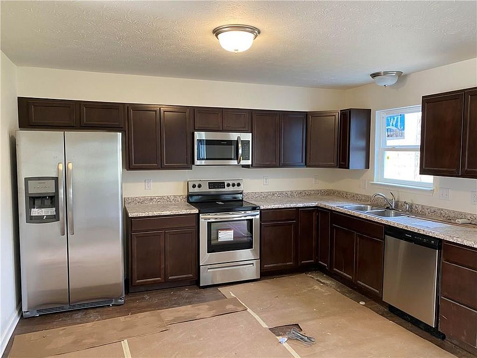 2nd image of 2316 Pinebark Dr