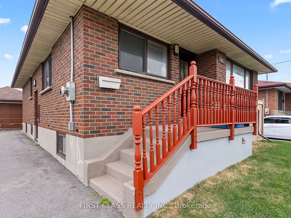 284 Jackson Ave
