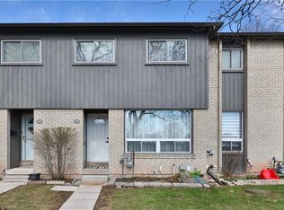 1525 Elm Rd #23, Oakville, ON