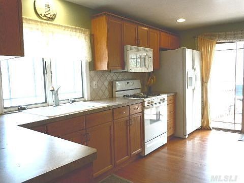 4th image of 50 Circle Dr
