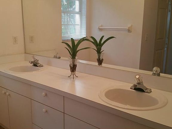 5th image of 4252 Central Sarasota Pkwy APT 411