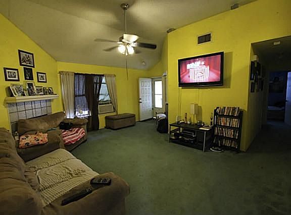 4th image of 1820 Woodhall Way