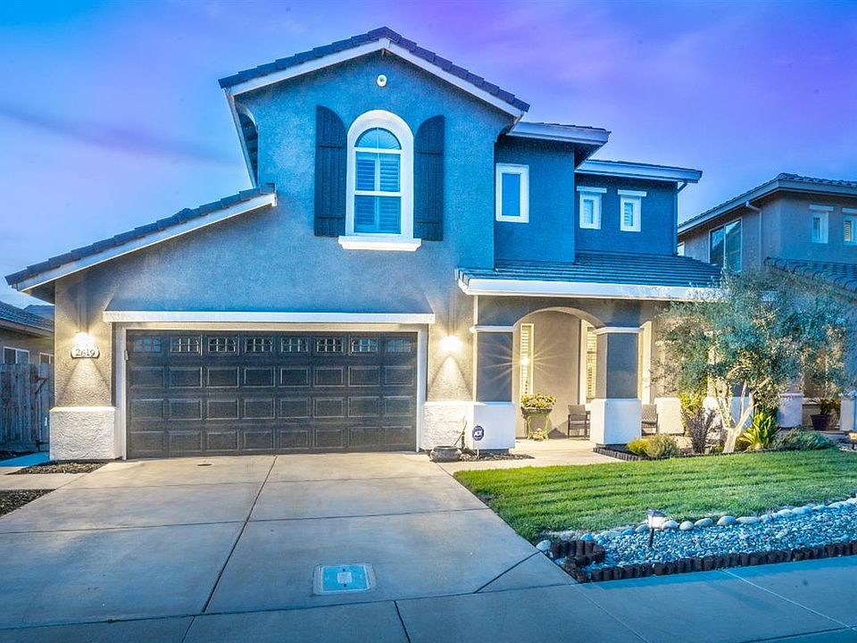1st image of 2619 Corral Way