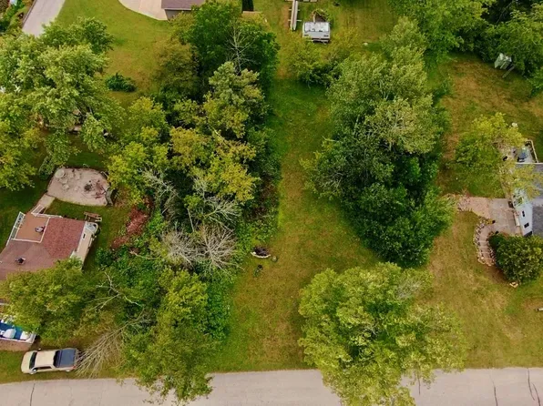 Pleasant View Ave, Cascade, WI 53011