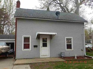 131 W McClure St, Kewanee, IL 61443