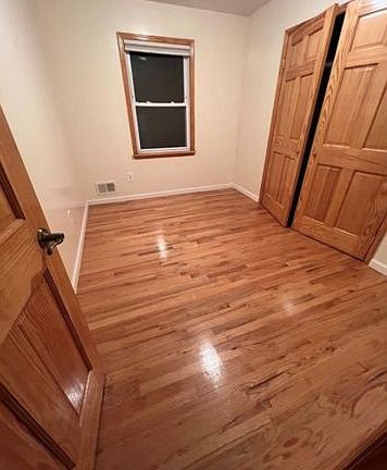 5th image of 787 Rockland Ave Floor 2