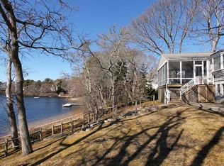130 Holly Point Rd, Barnstable, MA 02630