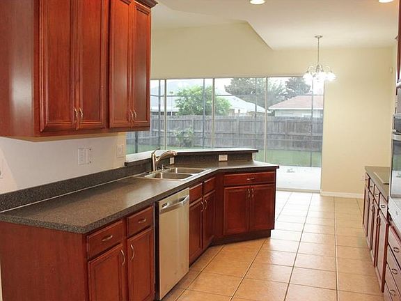 3rd image of 12506 Burgess Hill Dr