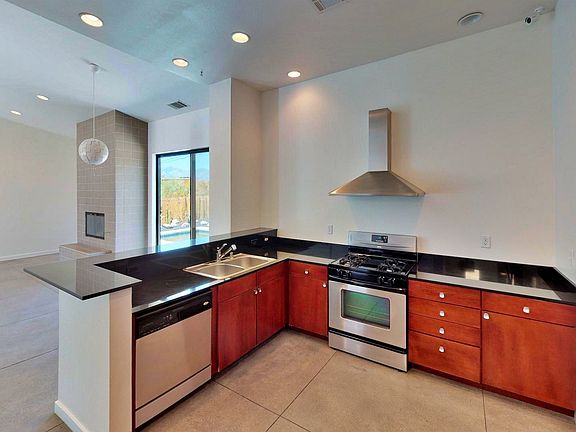 4th image of 67560 El Sombrero Ln