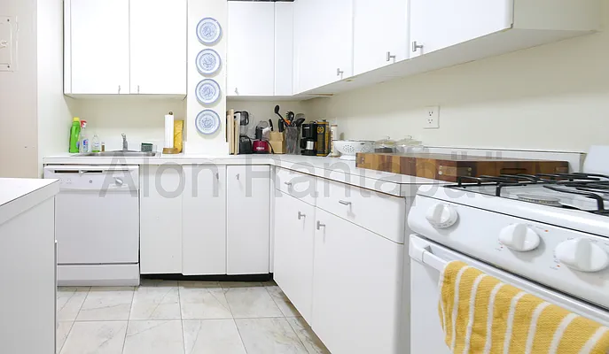 Rented by (Legacy) NY Quality Living Uptown | media 15