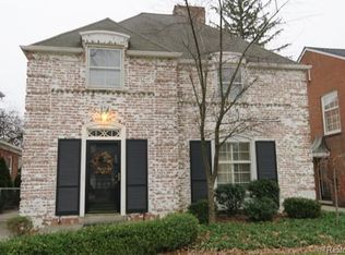 281 Merriweather Rd, Grosse Pointe Farms, MI 48236