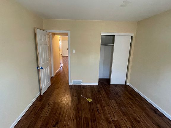4th image of 10017 Jeanes St Floor 1