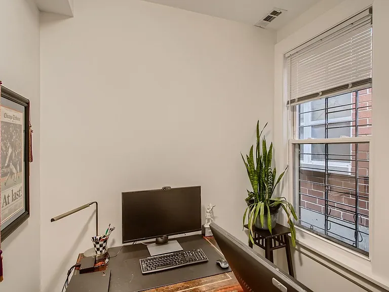1629 W Julian St #1F — Photo 9