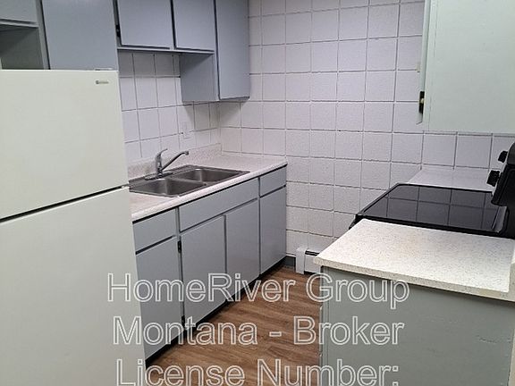 4th image of 707 SW Higgins Ave APT 208