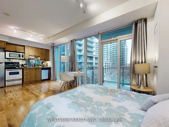 58 Marine Parade Dr #333, Toronto, ON M8V 4G1