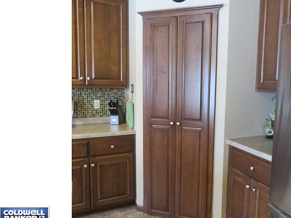 walk in pantry