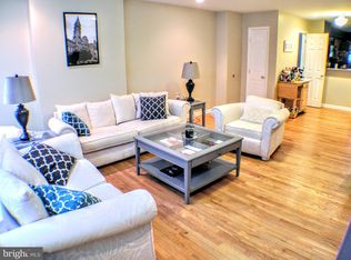 2005 Saint Albans St, Philadelphia, PA 19146