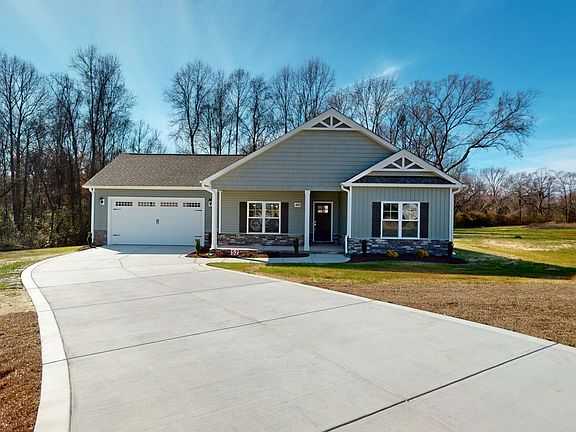 3rd image of 409 Fynloch Chase Drive