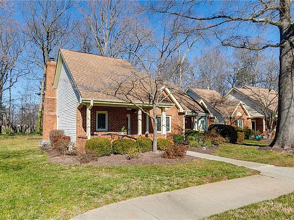 4th image of 3114 Windmoor Ct Unit 8
