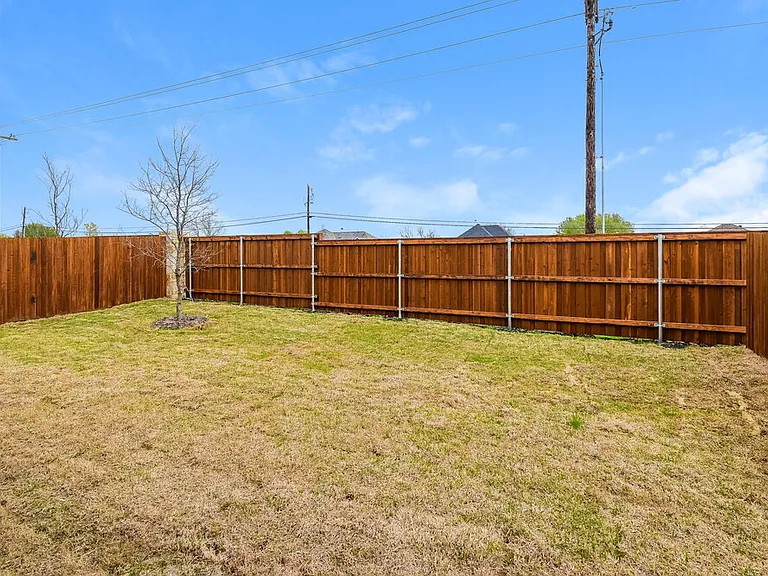 1212 Green Timber Dr — Photo 17