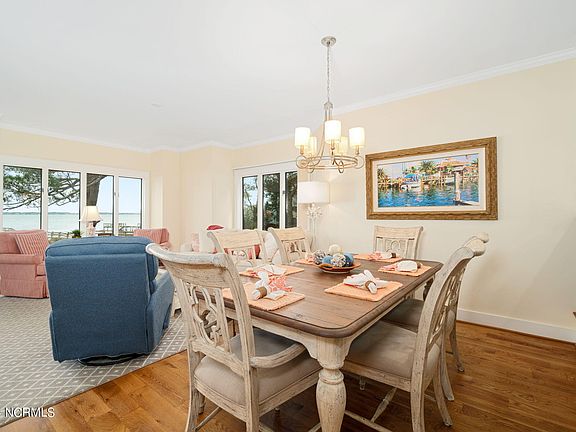 4th image of 566 Coral Drive #A-6