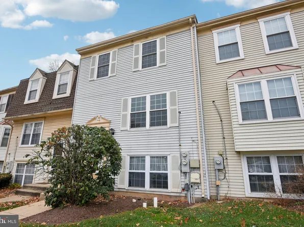 7124 Cipriano Springs Dr, Lanham, MD 20706