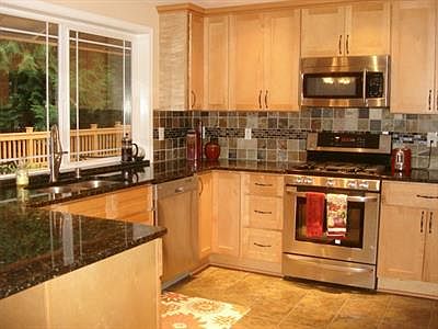 3rd image of 8019 Lake Forest Dr SE