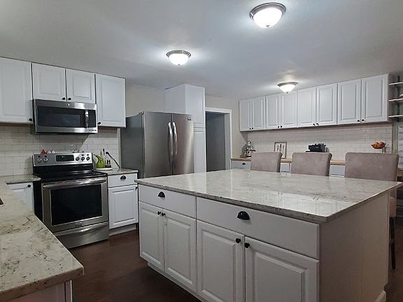 5th image of 3512 E Coffey Ln