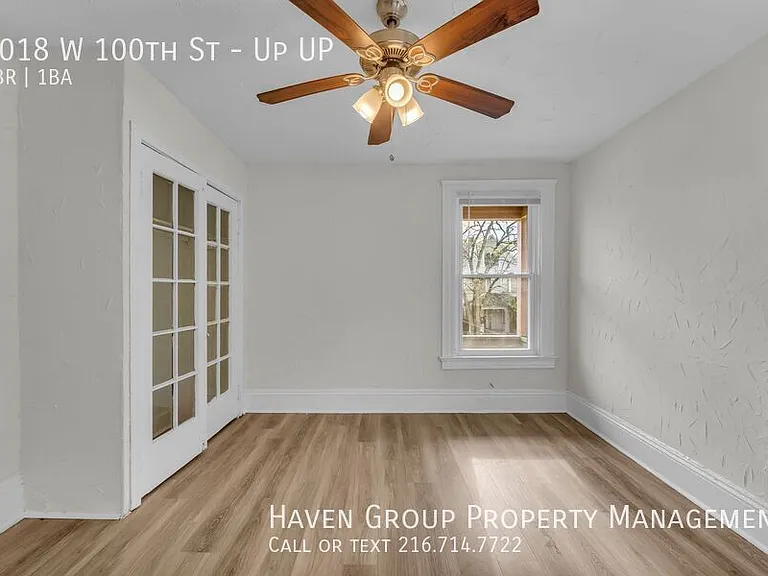 2018 W 100th St #UP UP — Photo 5