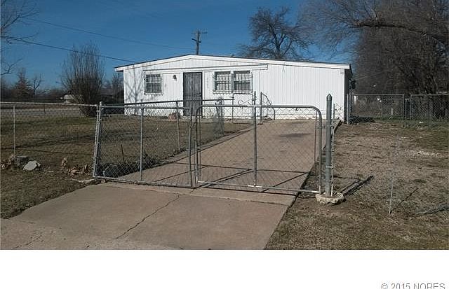 1st image of 2805 E 42nd St N
