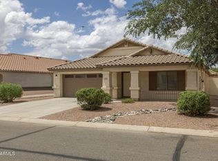 740 E Mule Train Trl, San Tan Valley, AZ 85143