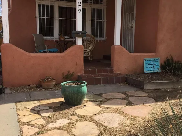 422 Vassar Dr SE, Albuquerque, NM 87106