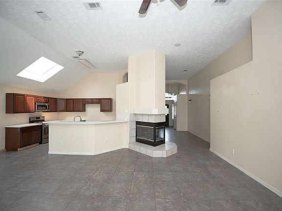 3rd image of 21103 Diamond Rock Ct