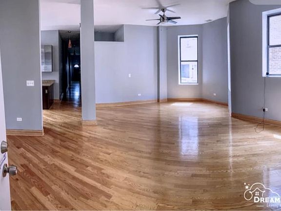 4th image of 4715-2A S Michigan Ave