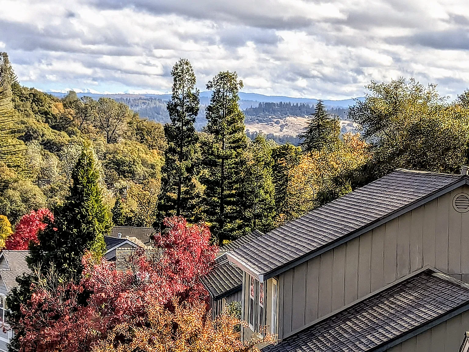 Hidden Glen Dr, Auburn — Photo 1