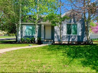 847 S Greenwood Ter, Salt Lake City, UT 84105