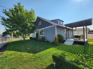 202 E Naches Ave, Moxee, WA