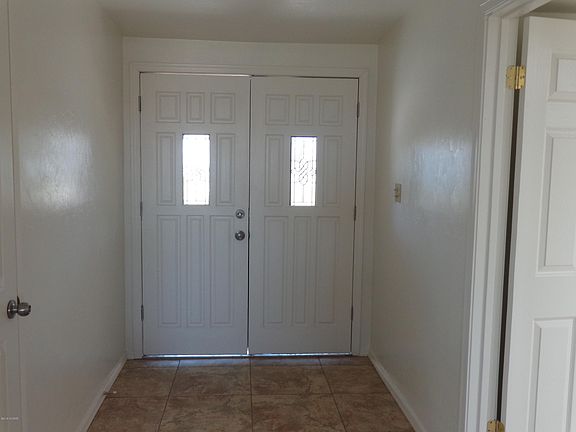 3rd image of 797 N Linda Vista Dr