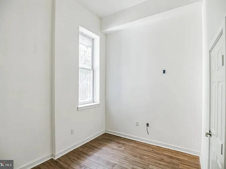 407 S 42nd St #2B — Photo 16
