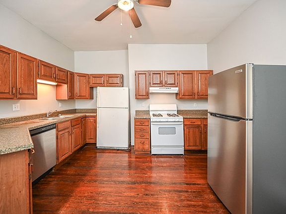 5th image of 411 Ada St