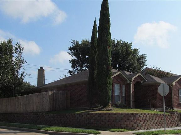 2nd image of 845 Greenridge Dr