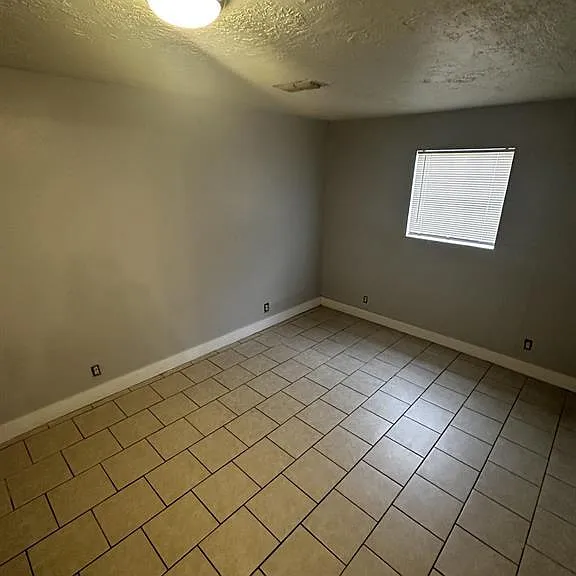 4510 Abilene St — Photo 6