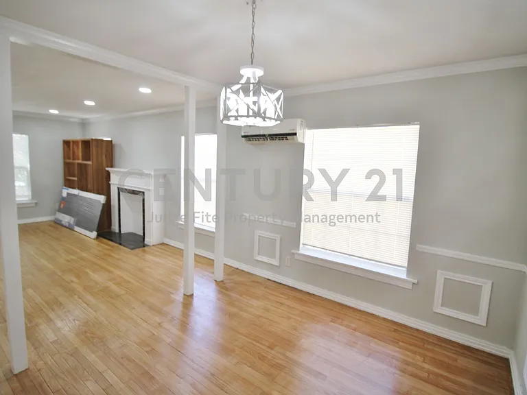 3427 Kinmore St — Photo 4