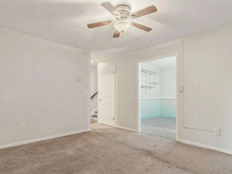147 Elm St — Photo 18