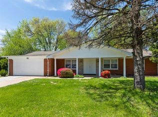 9 Potomac Dr, Fairview Heights, IL 62208