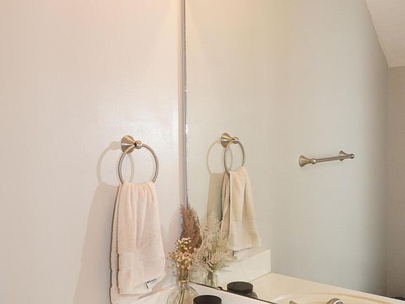 4th image of 4235 Dudleys Grant Drive #F