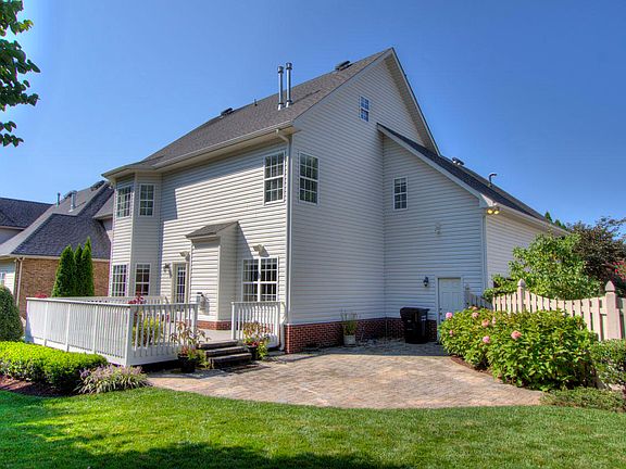2nd image of 11468 Woodcliff Dr