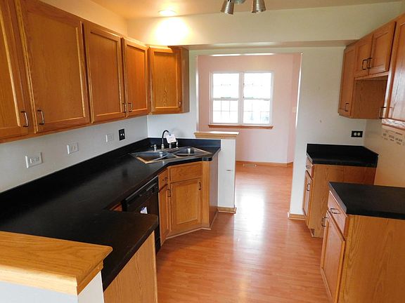 3rd image of 5313 Crosswind Dr
