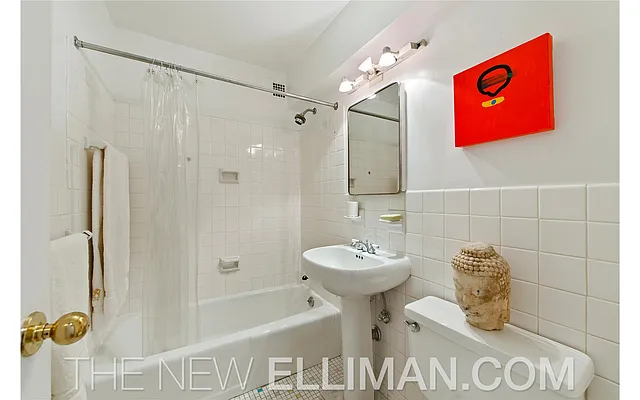 Sold by Douglas Elliman | media 16