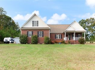 6179 Walden Pond Rd, Pleasant Garden, NC 27313